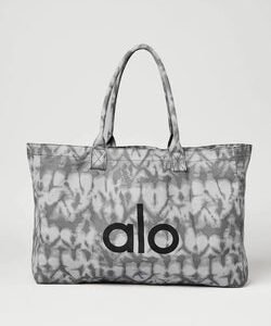 Alo Yoga Studio Tote Bag