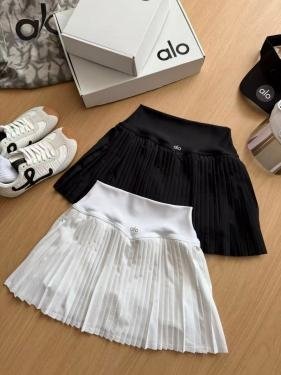 Alo High‑Waist Pleated Tennis Skirt