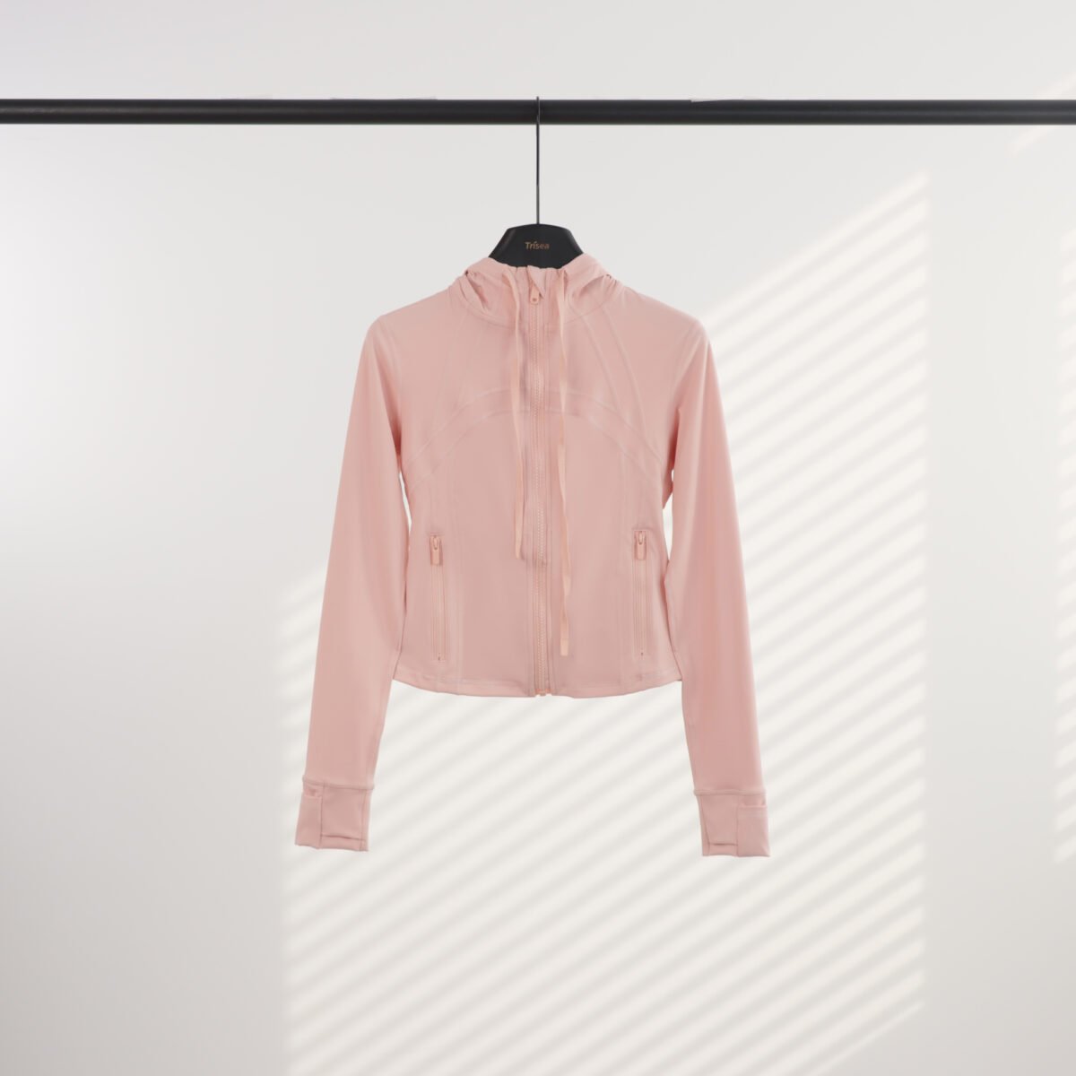 Cropped Hooded Workout Jacket(Slim Fit)
